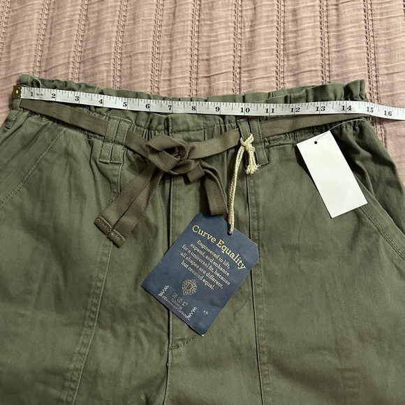 NWT Democracy Ab"solution Skyrise Paper Bag Waist Relaxed Straight Leg Pant - Picture 11 of 14